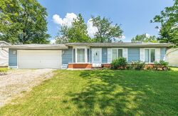Pre-foreclosure in  Humbert Rd Godfrey, IL 62035