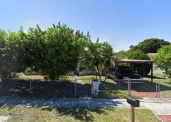 Pre-foreclosure in  Nw 133rd St Miami, FL 33167