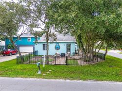 Pre-foreclosure in  S Daytona Ave Flagler Beach, FL 32136