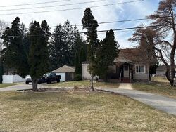 Pre-foreclosure in  Raymond Rd Midland, MI 48642