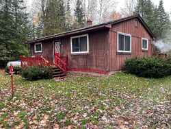 Pre-foreclosure in  Hickock Rd Alpena, MI 49707