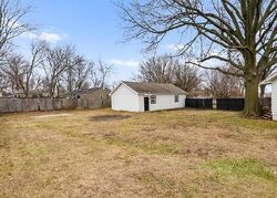 Pre-foreclosure in  Sw Crane Rd Lees Summit, MO 64082