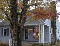 Pre-foreclosure in  Oliver St Bowling Green, KY 42104