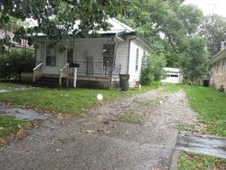 Pre-foreclosure in  S Poplar St Urbana, IL 61802