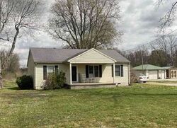 Pre-foreclosure in  Old Highway 54 Philpot, KY 42366