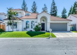 Pre-foreclosure in  N Whitehouse Dr Fresno, CA 93720