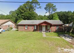 Pre-foreclosure in  N Crow Rd Pensacola, FL 32506