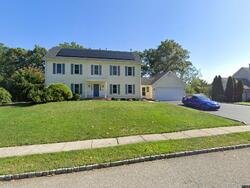 Pre-foreclosure in  Tall Oaks Dr Brick, NJ 08724
