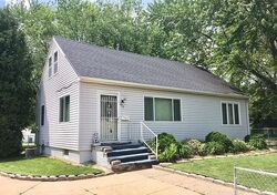 Pre-foreclosure in  Larch Ave Owatonna, MN 55060
