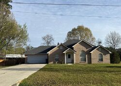 Pre-foreclosure in  Glenwood Dr Carriere, MS 39426