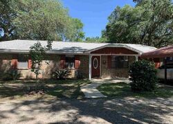  Oakleaf Dr, Milton FL