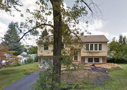 Pre-foreclosure in  Lamppost Ln Somerdale, NJ 08083