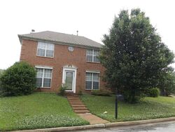Pre-foreclosure in  Breezy Ridge Cv Cordova, TN 38016