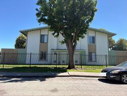 Pre-foreclosure in  Park Ln  Fairfield, CA 94533