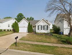 Pre-foreclosure in  HICKORY CREST DR Ballwin, MO 63011
