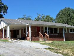 Pre-foreclosure in  Seminole St Russellville, AL 35653