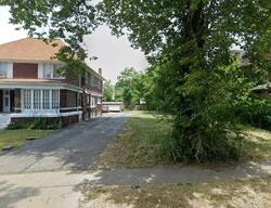 Pre-foreclosure in  Parkgate Ave Cleveland, OH 44108