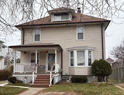Pre-foreclosure in  Ferris St Highland Park, MI 48203