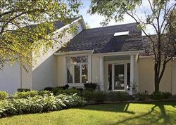 Pre-foreclosure in  Sable Dr Burnsville, MN 55337