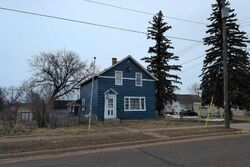 Pre-foreclosure in  3rd St W Ashland, WI 54806