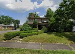 Pre-foreclosure in  E Milton St Alliance, OH 44601