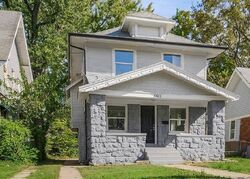 Pre-foreclosure in  Highland Ave Kansas City, MO 64110