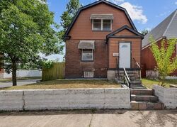 Pre-foreclosure in  Delor St Saint Louis, MO 63116