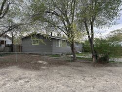 Pre-foreclosure in  GRINNEL AVE Lovelock, NV 89419