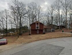 Pre-foreclosure in  Flint Ter Ellenwood, GA 30294