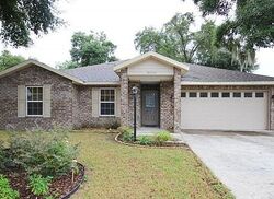Pre-foreclosure in  Sw 20th Pl Newberry, FL 32669