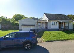 Pre-foreclosure in  North Ave Syracuse, NY 13206