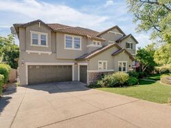 Pre-foreclosure in  Lockridge Dr Granite Bay, CA 95746