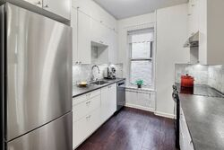 Pre-foreclosure in  Prospect Park Sw  Brooklyn, NY 11218