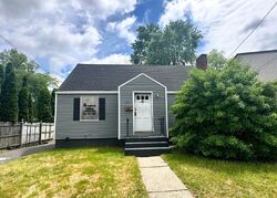 Pre-foreclosure in  Linnmoore St Hartford, CT 06106
