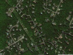 Pre-foreclosure in  LONGFELLOW RD Shelton, CT 06484