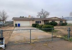 Pre-foreclosure in  Klickitat Ave Apple Valley, CA 92307