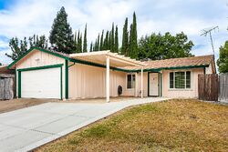 Pre-foreclosure in  Keema Ave Sacramento, CA 95842