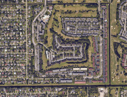 Pre-foreclosure in  Tahiti Ln  Lake Worth, FL 33467