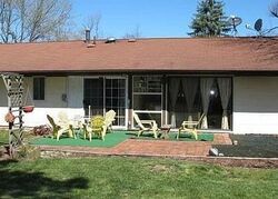 Pre-foreclosure in  Sturgis Rd Kendall Park, NJ 08824