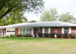  E 47th St, Anderson IN