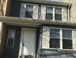 Pre-foreclosure in  Woodside Pl Waldorf, MD 20601
