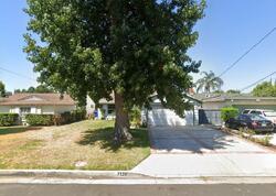 Pre-foreclosure in  Garden Grove Ave Reseda, CA 91335