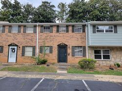 Pre-foreclosure in  FLAT SHOALS RD Union City, GA 30291