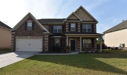 Pre-foreclosure in  Clover Point Cir Guyton, GA 31312