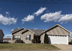 Pre-foreclosure in  Danbrook Ct Radcliff, KY 40160
