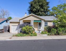 Pre-foreclosure in  Meadow Ave San Rafael, CA 94901