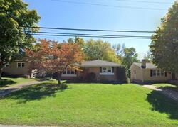 Pre-foreclosure in  Norlynn Dr Louisville, KY 40228