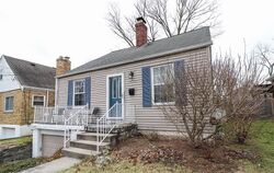Pre-foreclosure in  Church St Latonia, KY 41015