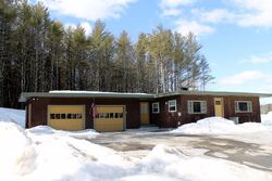 Pre-foreclosure in  Auburn Rd Turner, ME 04282