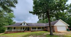 Pre-foreclosure in  W LAMAR ST Poplarville, MS 39470